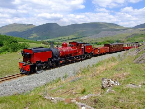 scenic railway journeys in wales